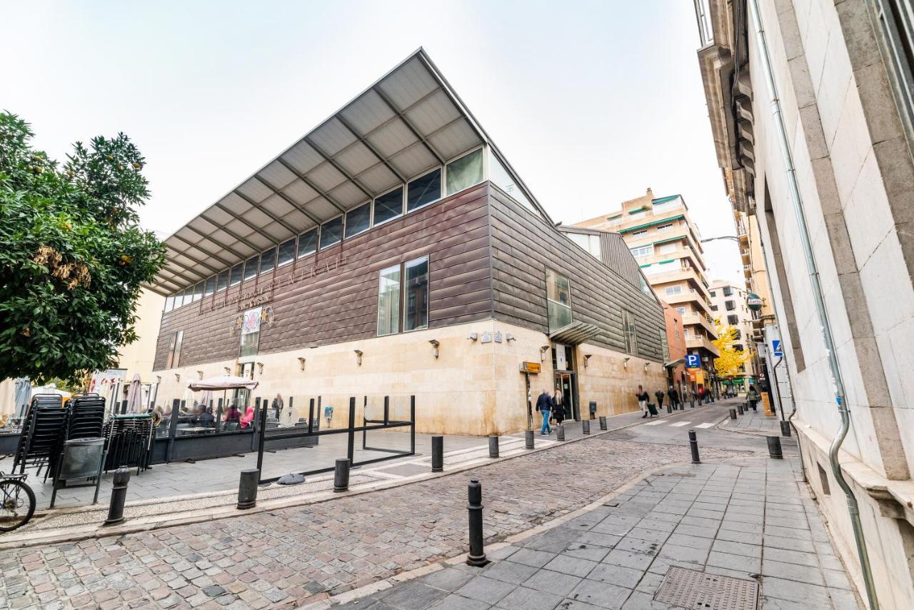 Piso Junto A Mercado De San Agustin Y Catedral En Гранада Экстерьер фото